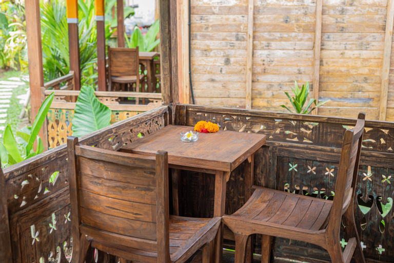 Dining Room 11