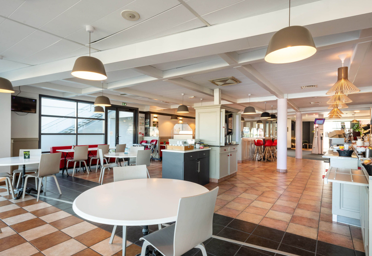Food & Drinks 5, B&B HOTEL Calais Terminal Cité de l'Europe 3 étoiles, Pas-de-Calais