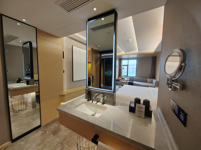 Bathroom 3, Tuke Hotel (Shanghai Hongqiao Hub Yan'an West Road Branch), Shanghai