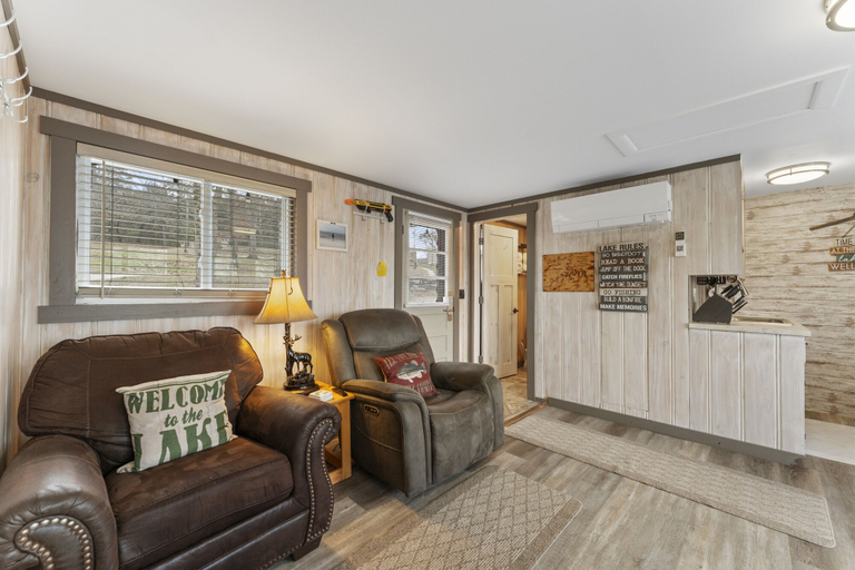 Others 5, Gone Fishin 2 Bedroom Cabin by RedAwning, Stone