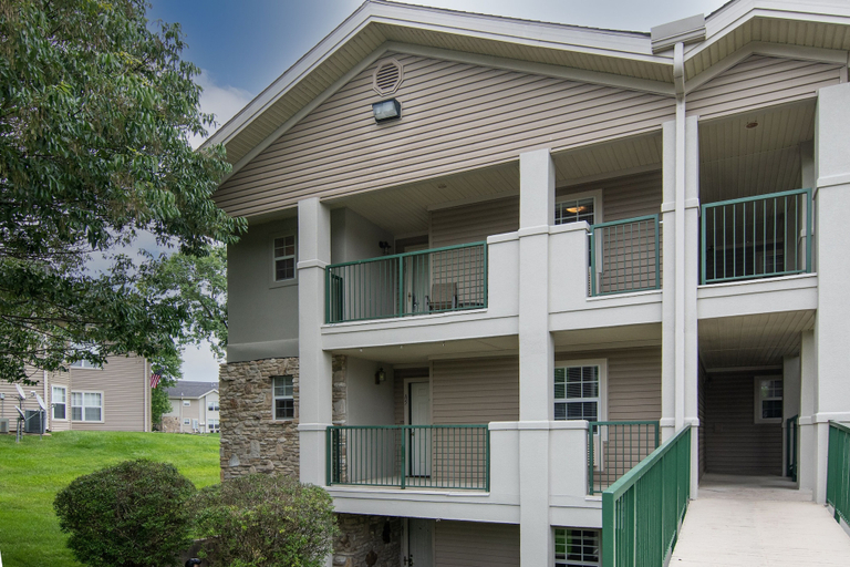 Exterior & Views 2, Gorgeous Greens 2 Bedroom Condo by RedAwning, Taney