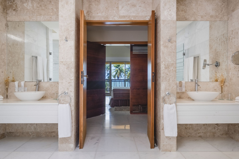 Bathroom 4, Iberostar Waves Bahia, Mata de São João