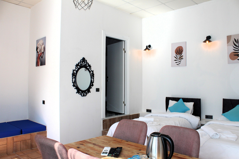 Bedroom 3, Mavi Pansiyon & Restaurant, Didim