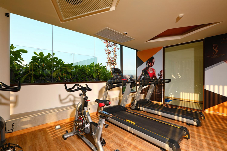Others 4, The Aristo Beach by Holy Cow, studio, mountain view, Pulau Phuket