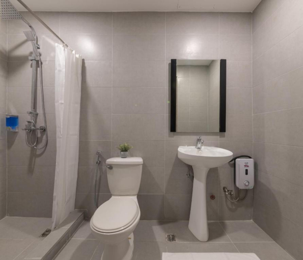 Bathroom 5, Hotel Kimberly Manila, Manila City