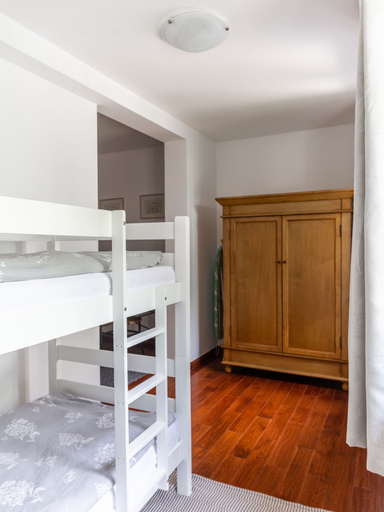 Bedroom 3, Castello Risano