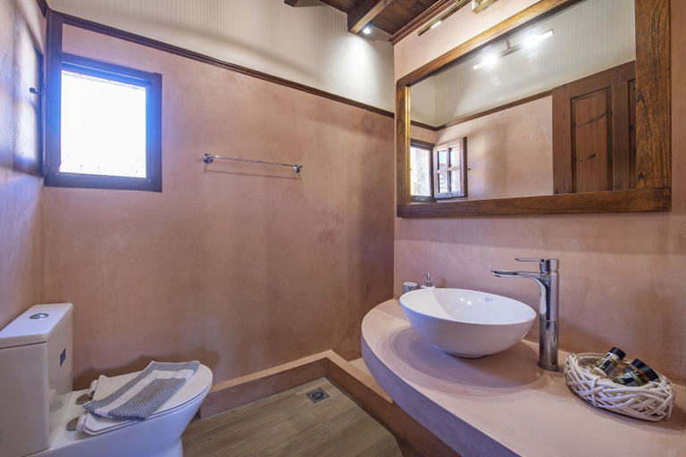 Bathroom 5, Saint Artemios Hotel and Oriental Suites, South Aegean