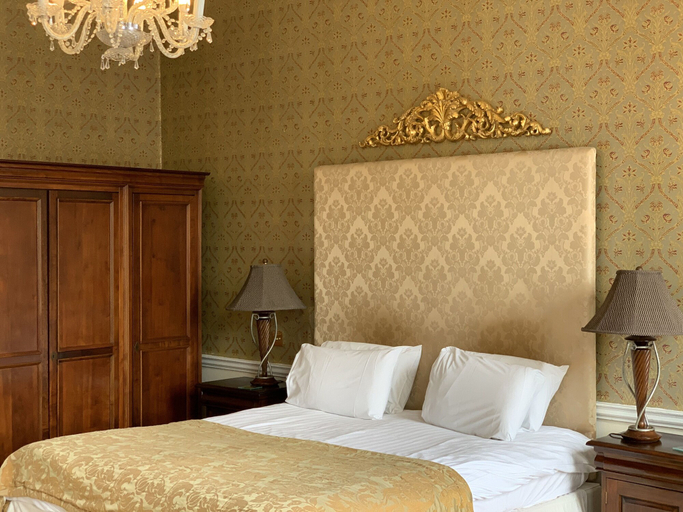 Bedroom 2, Colwick Hall Hotel, Nottinghamshire