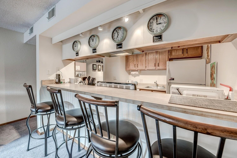 Private kitchen 5, Mountainside  229e 1 Bedroom Condo by RedAwning, Summit