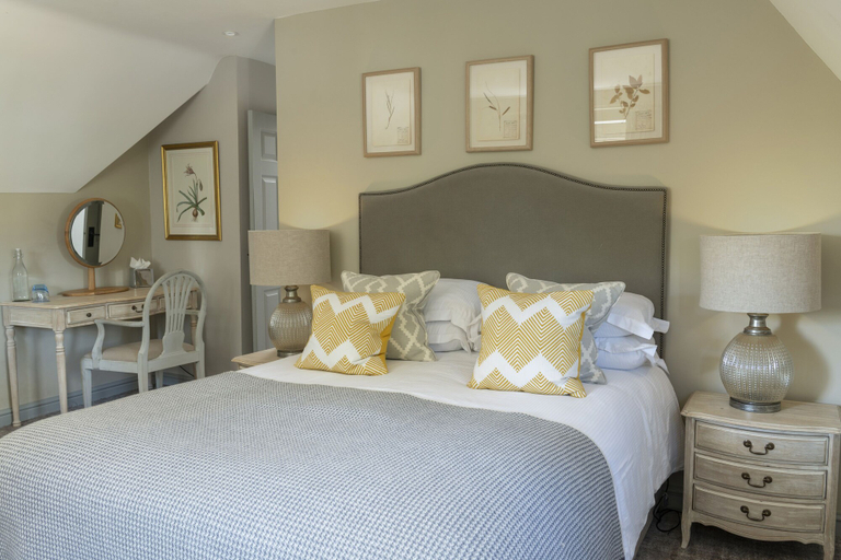 Bedroom 2, The Dial House, Gloucestershire