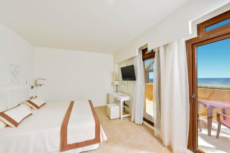 Bedroom 3, Vila Gale Isla Canela Resort Hotel, Huelva