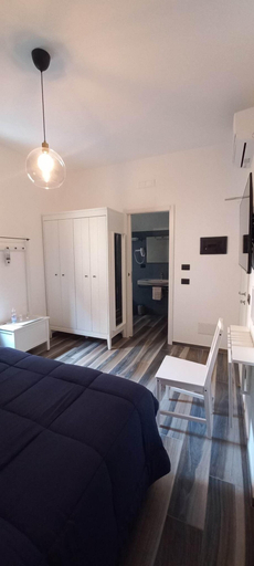 Bedroom 2, B&B Fronte Mare, Salerno
