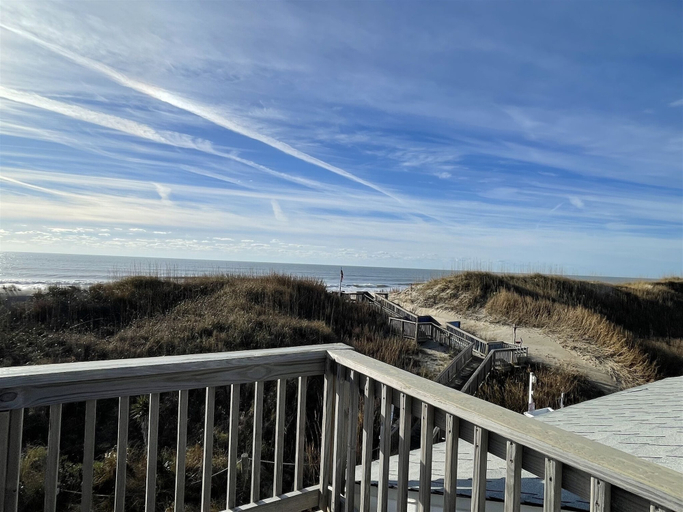 Property grounds 2, 20 Ocean Odyssey Studio Bedroom Condo by RedAwning, Dare