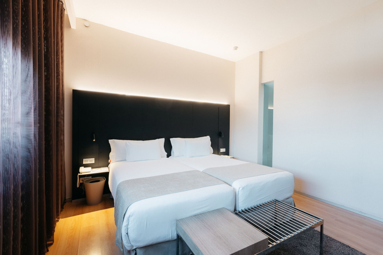Bedroom 3, Barcelo Valencia Hotel, Valencia