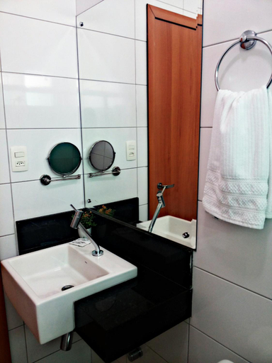 Bathroom, Hotel Talissa 2, Maués