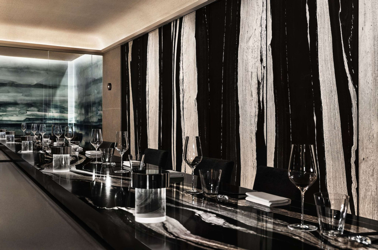 Food & Drinks 5, Martinique New York on Broadway, Curio Collection by Hilton, New York