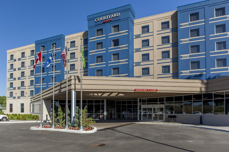 Courtyard by Marriott Montreal West Island/Baie D'Urfe, Montréal