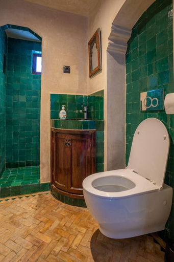 Bathroom, hotel molino garden, Chefchaouen