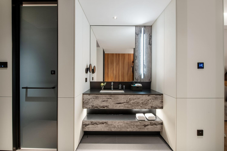 Bathroom 5