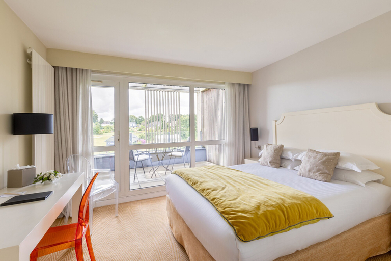 Bedroom 3, Best Western Plus Le Roi Arthur Hotel et Spa, Morbihan