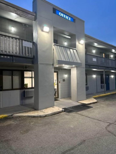 Exterior & Views, Americas Best Value Inn Bangor, Penobscot