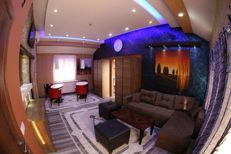 Others 4, Rooms&Restaurant 43, Belgrade