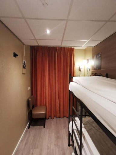 Bedroom 4, Hotel Jesse, Amsterdam