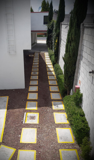 Others 3, Casa San Andres, Apetatitlán de Antonio Carvajal