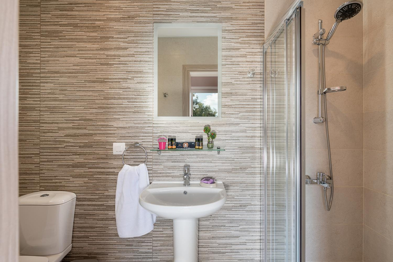 Others 4, M City Apartments 100m from the beach, Crete