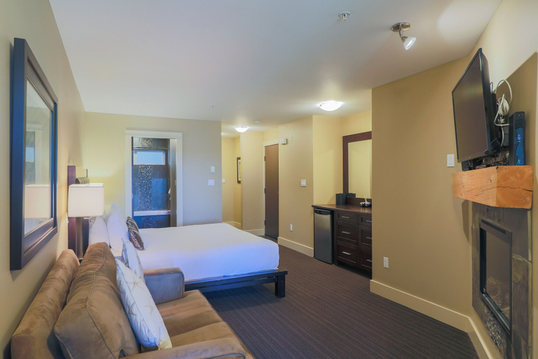 Bedroom 2, Pacific Shores Resort & Spa, Nanaimo