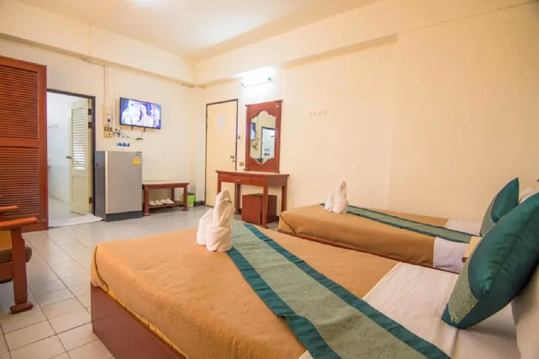 Bedroom 8