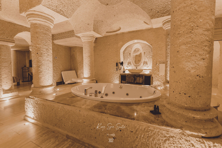 Bathroom 5, Nino Cave Suites, Ürgüp