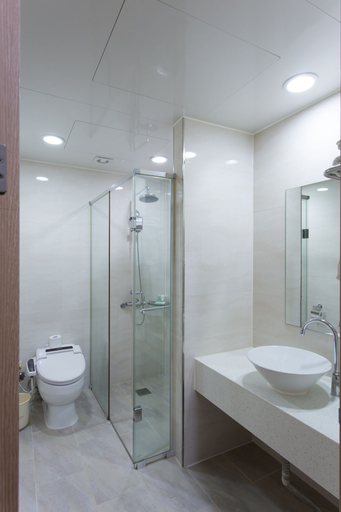 Bathroom 3, Narsha Hotel, Yeosu