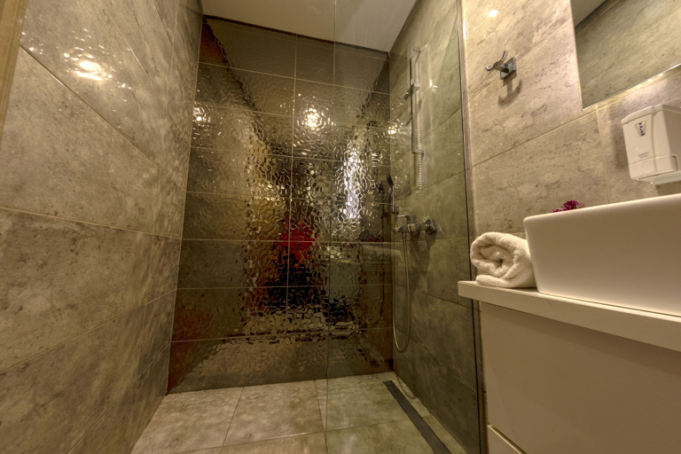 Bathroom 5, My House N5 Suite Hotel, Avcılar