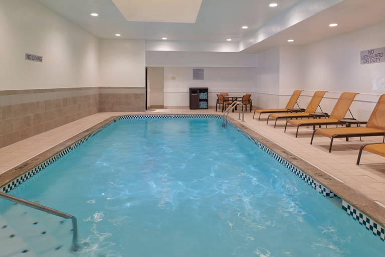 Sport & Beauty, Courtyard by Marriott Detroit Livonia, Wayne