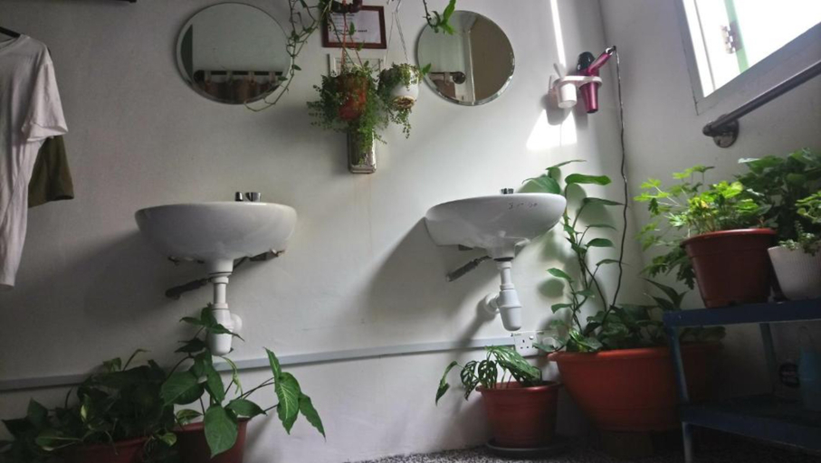 Bathroom 3, Stay With Me Capsules Hostel, Malacca City