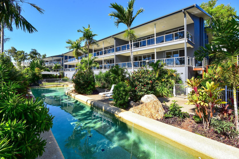 Exterior & Views, Blue Water Views Apartments, Whitsunday