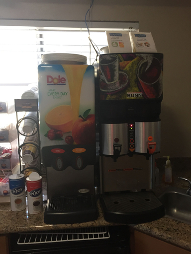 Food & Drinks 4, Townhouse Inn & Suites, Imperial