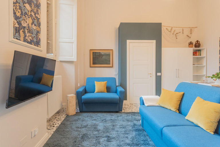 Others 2, Cinque Giornate 70 Suites - Afrodite, Como