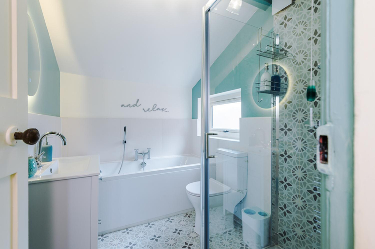 Bathroom 2, Pyecroft Cottage, Cheshire West and Chester