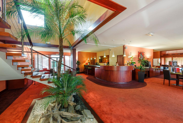 Public Area 2, Hotel du Beryl, Lons-le-Saunier, Jura