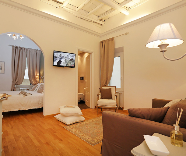 Others 5, Madonna de’ Monti Suites, Rome