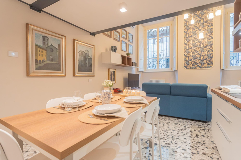 Room 1, Cinque Giornate 70 Suites - Afrodite, Como