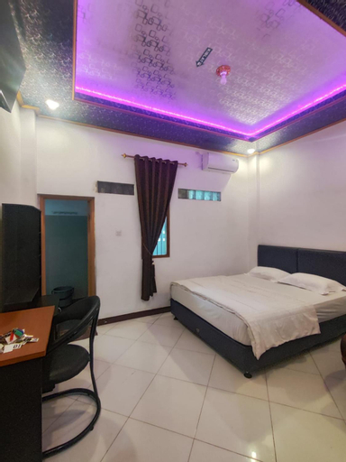 Bedroom 8