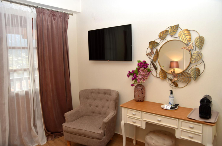 Others 5, NUCA GUESTHOUSE, Epirus