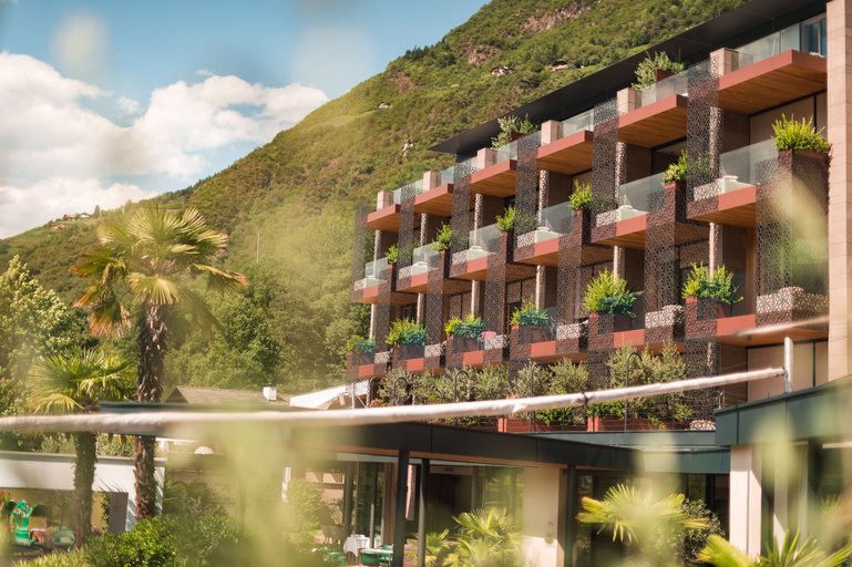 Exterior & Views 2, Muchele Boutique Hotel, Bolzano