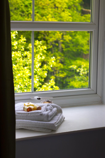 Bedroom 2, The Elks Head Inn, Northumberland