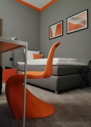 Bedroom 4, Hotel Maxplatz, Hof