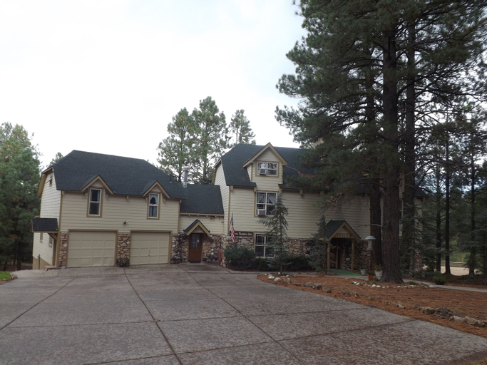 Arizona Mountain Inn and Cabins, Coconino