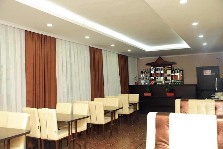 Food & Drinks 4, Aska Hotel, Naryn